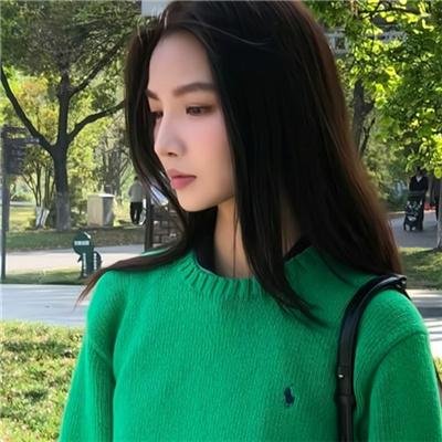 蕾哈娜内衣秀2
